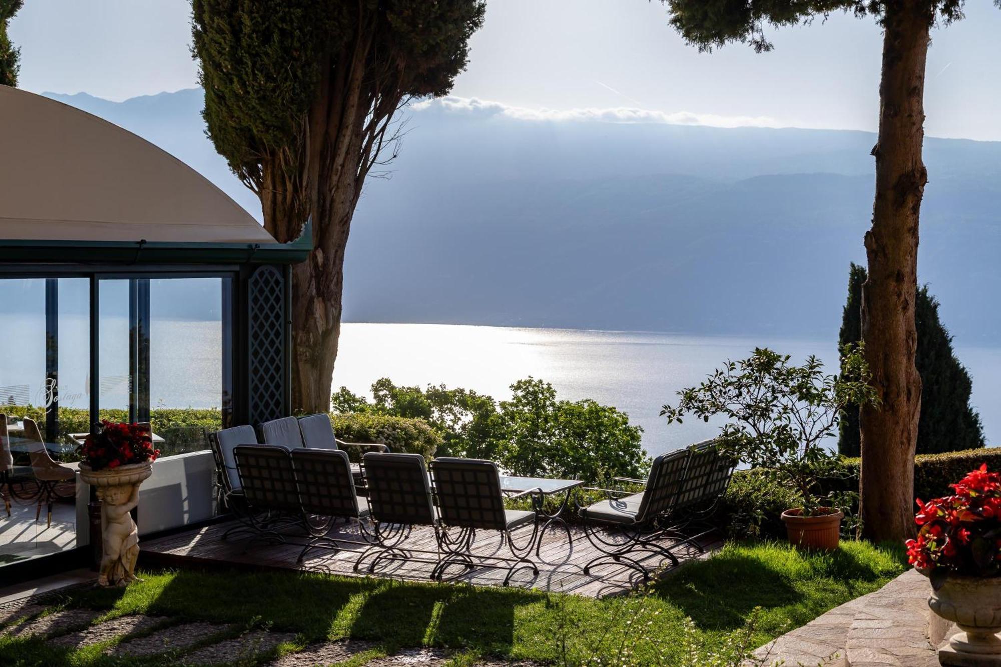 Romantikhotel - Boutique Hotel Villa Sostaga Gargnano Esterno foto
