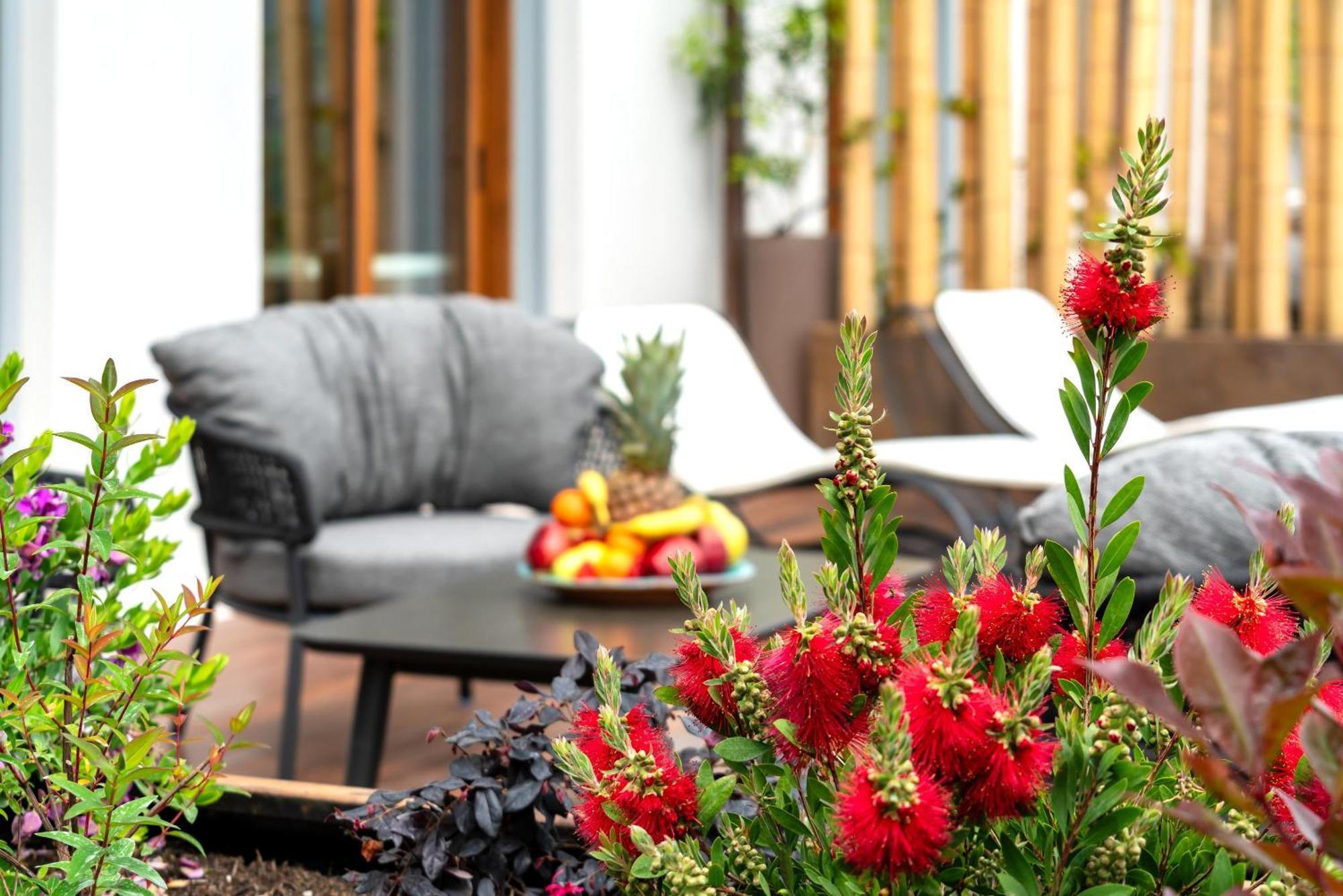 Romantikhotel - Boutique Hotel Villa Sostaga Gargnano Esterno foto